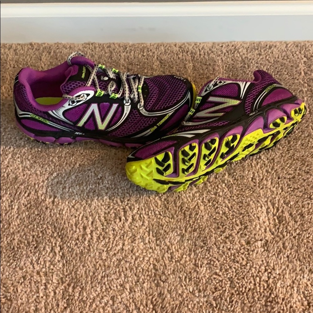 New Balance 810v3